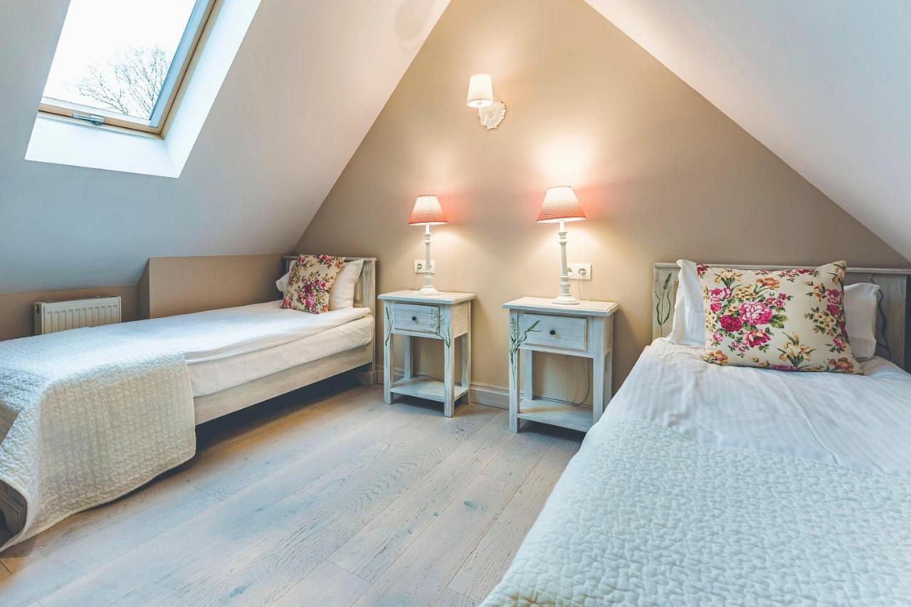 Hotel Lubinowe Wzgorze - Wioska Zdrowia Nałęczów Esterno foto