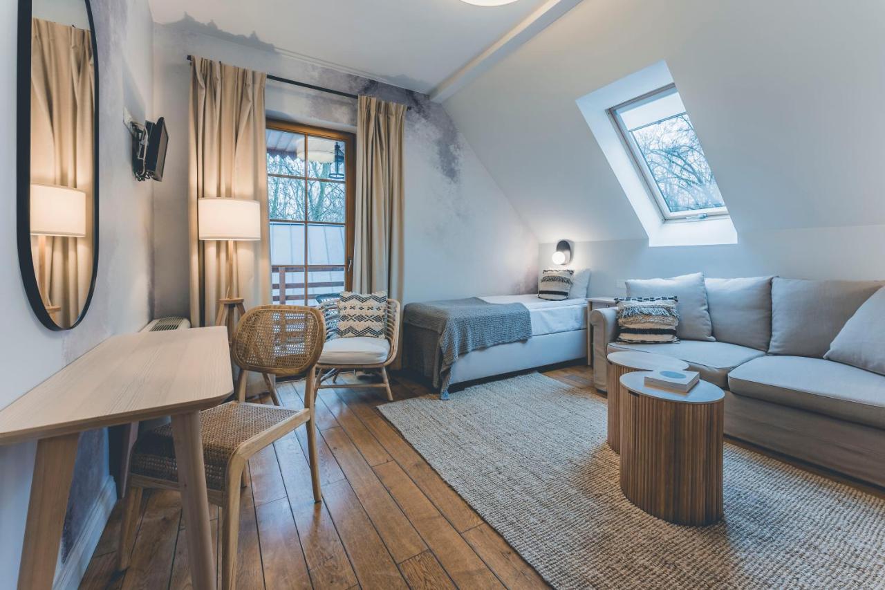 Hotel Lubinowe Wzgorze - Wioska Zdrowia Nałęczów Esterno foto